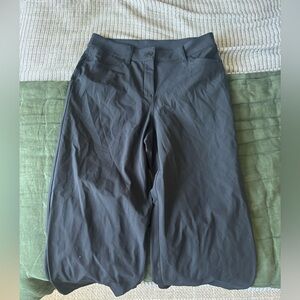 Lululemon Cropped Wide Leg Trouser